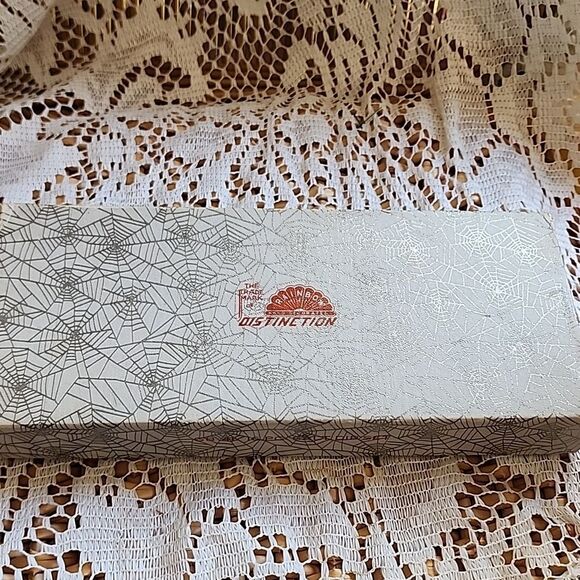 Vintage Gold Tone Rimmed Salt Cellar Set Of 8 With 7 Spoons - Picture 7 of 9